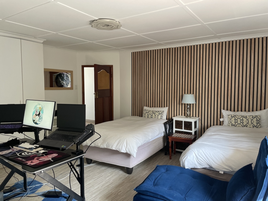 7 Bedroom Property for Sale in Wilderness Central Western Cape